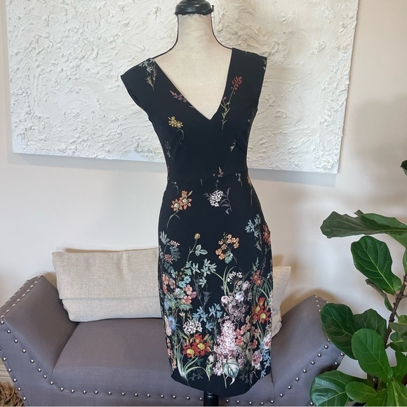 ZARA Woman Dress Plunging V Neck Sleeveless Fitted Black Floral Sz XS - Picture 2 of 9